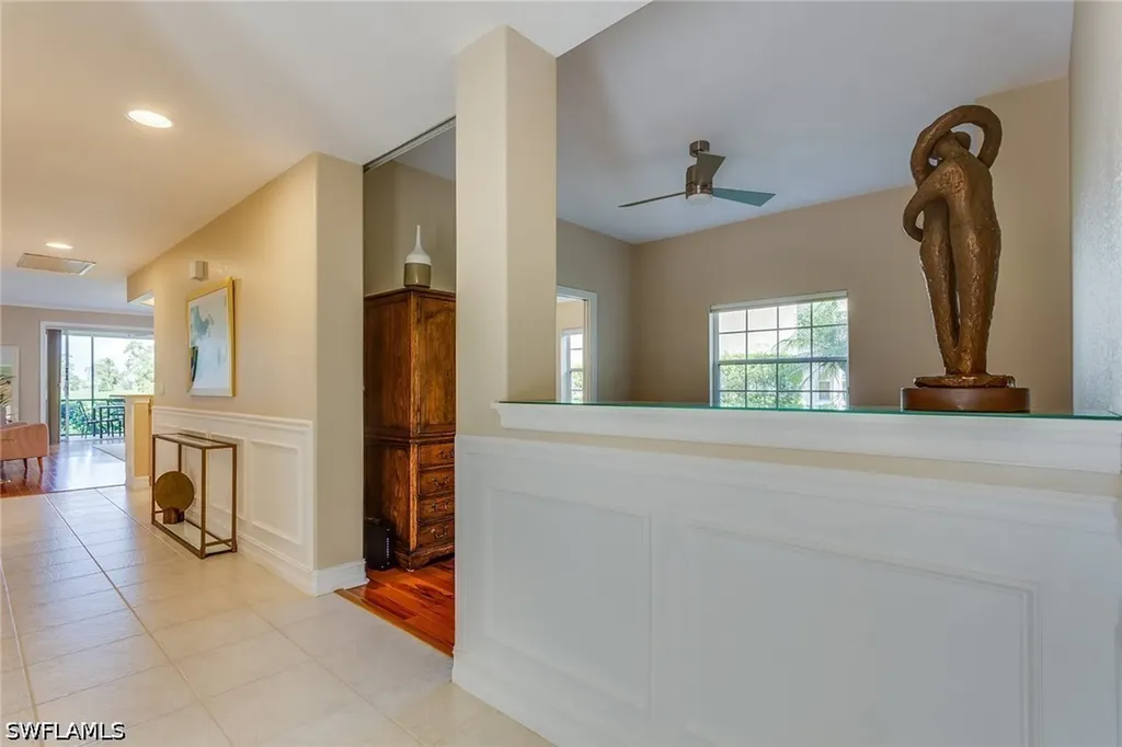8177 Saratoga Drive Naples FL 34113