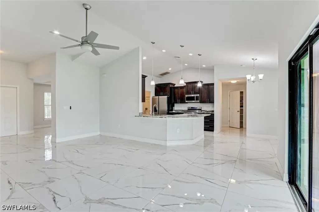 4015 6th Street W Lehigh Acres FL 33971