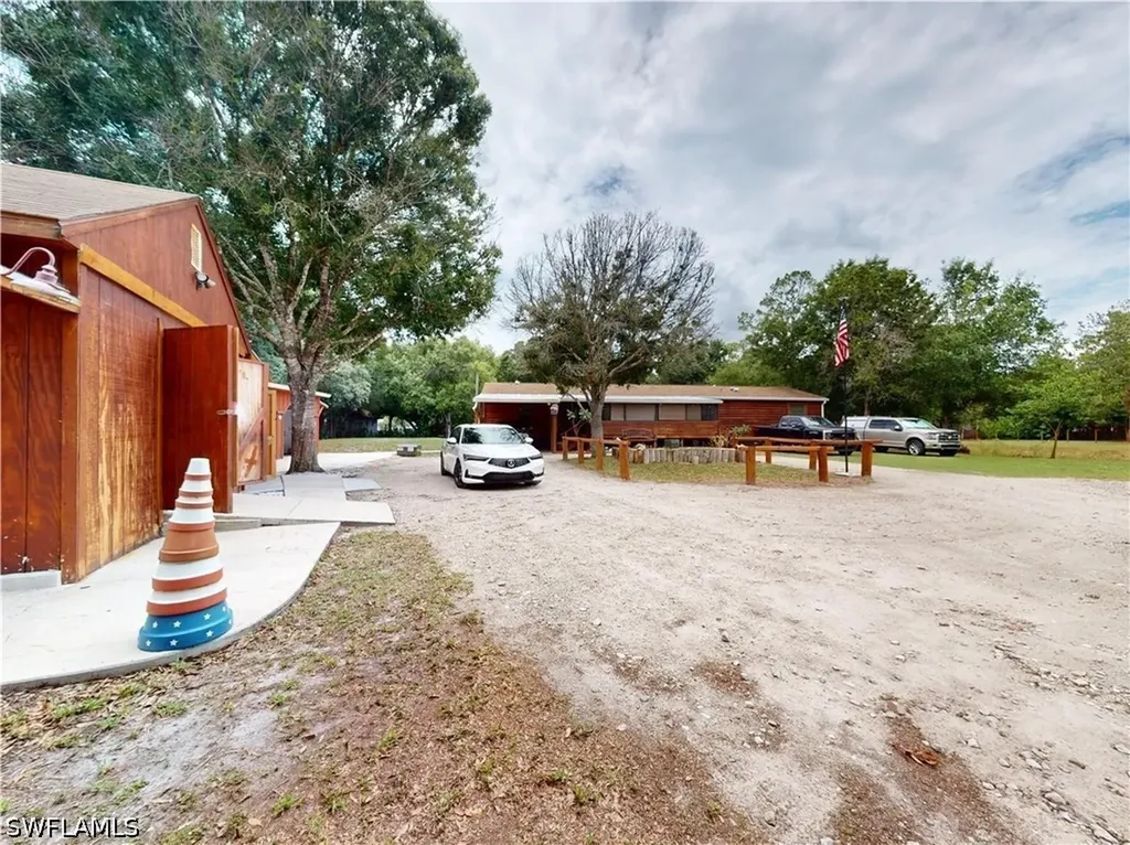 17021 Shelby Lane North Fort Myers FL 33917