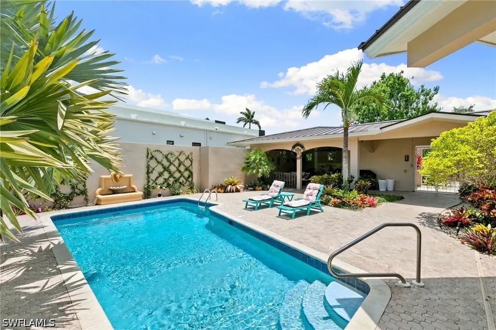 622 Bimini Avenue Marco Island FL 34145