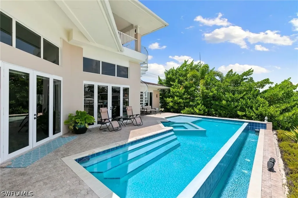 622 Bimini Avenue Marco Island FL 34145