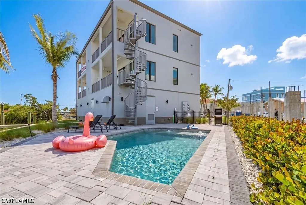 855 Lagoon Street Fort Myers Beach FL 33931