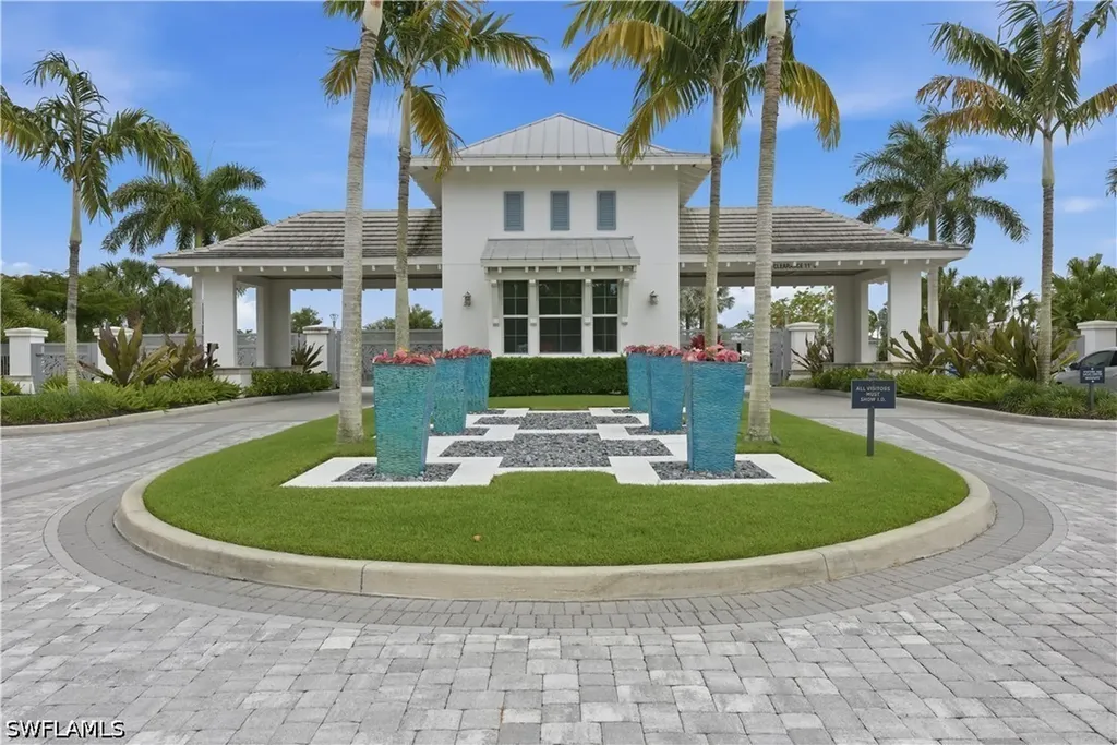 8947 Saint Lucia Drive Naples FL 34114