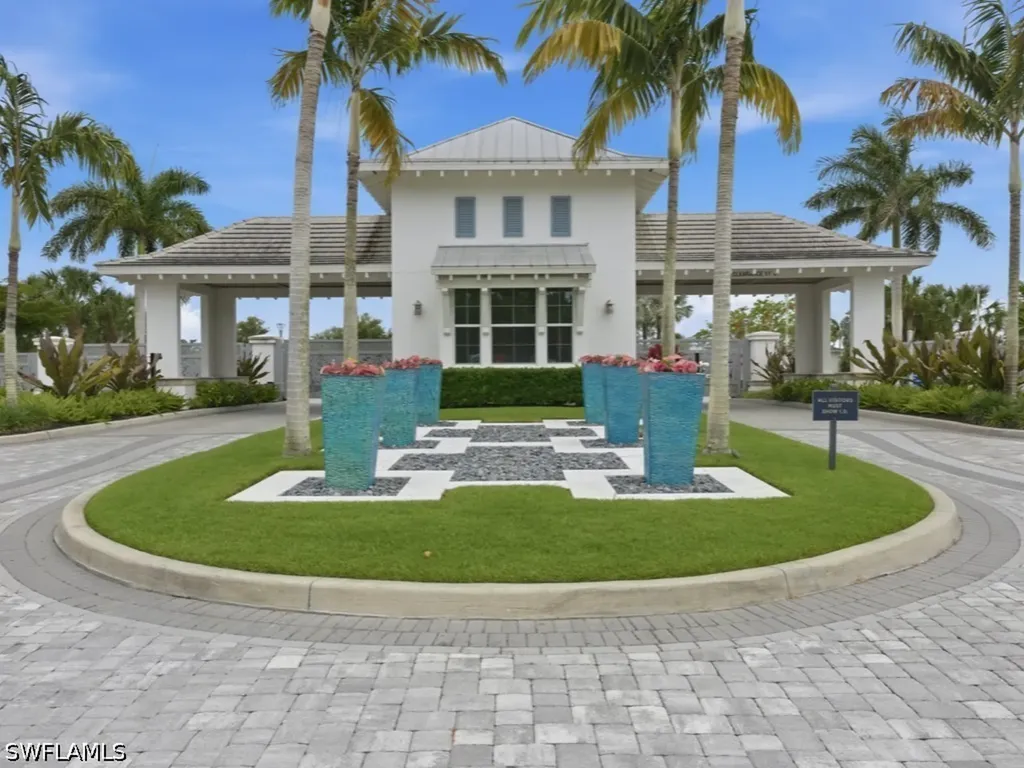 8947 Saint Lucia Drive Naples FL 34114