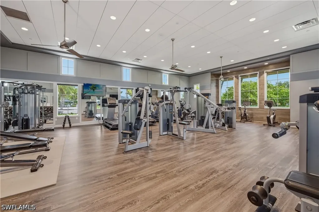 8947 Saint Lucia Drive Naples FL 34114