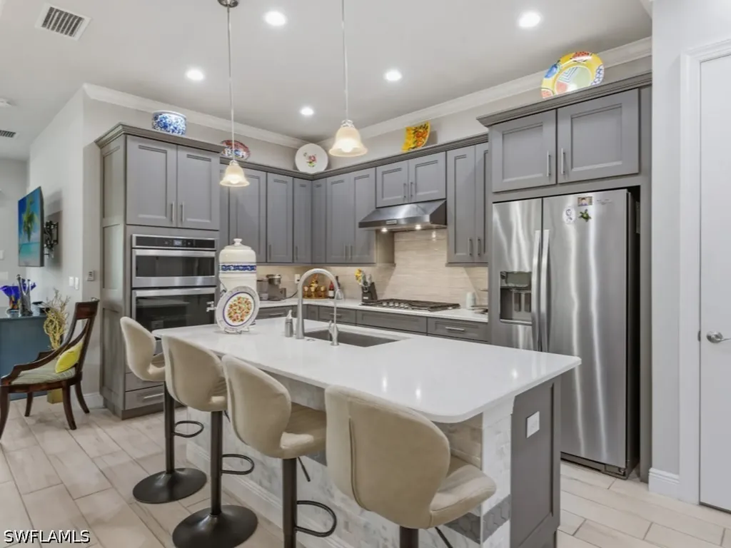 8947 Saint Lucia Drive Naples FL 34114
