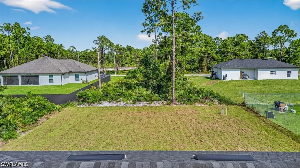 2916 Dora Avenue N Lehigh Acres FL 33971