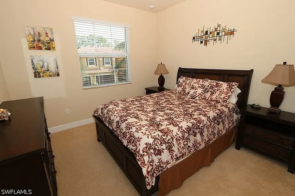 6525 Monterey Point Naples FL 34105