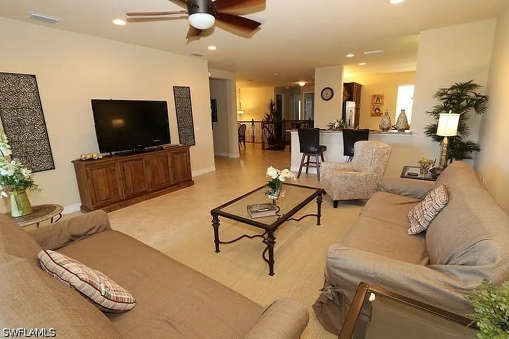 6525 Monterey Point Naples FL 34105