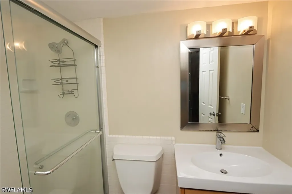 820 Ketch Drive Naples FL 34103