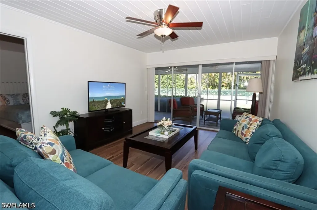 820 Ketch Drive Naples FL 34103