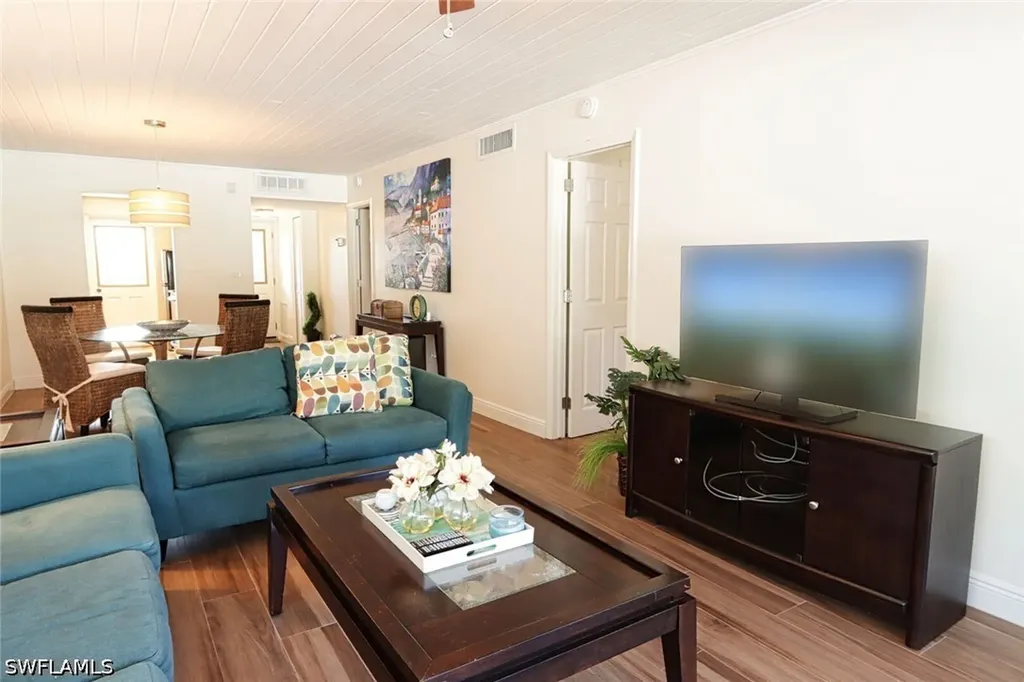 820 Ketch Drive Naples FL 34103