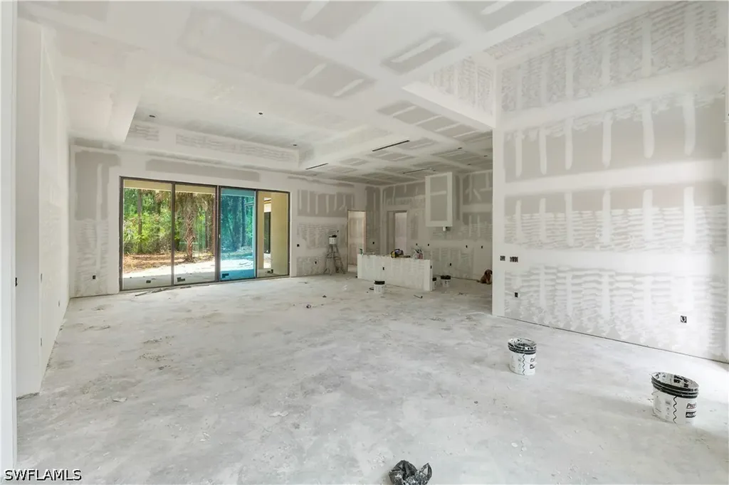 3191 16th Avenue NE Naples FL 34120