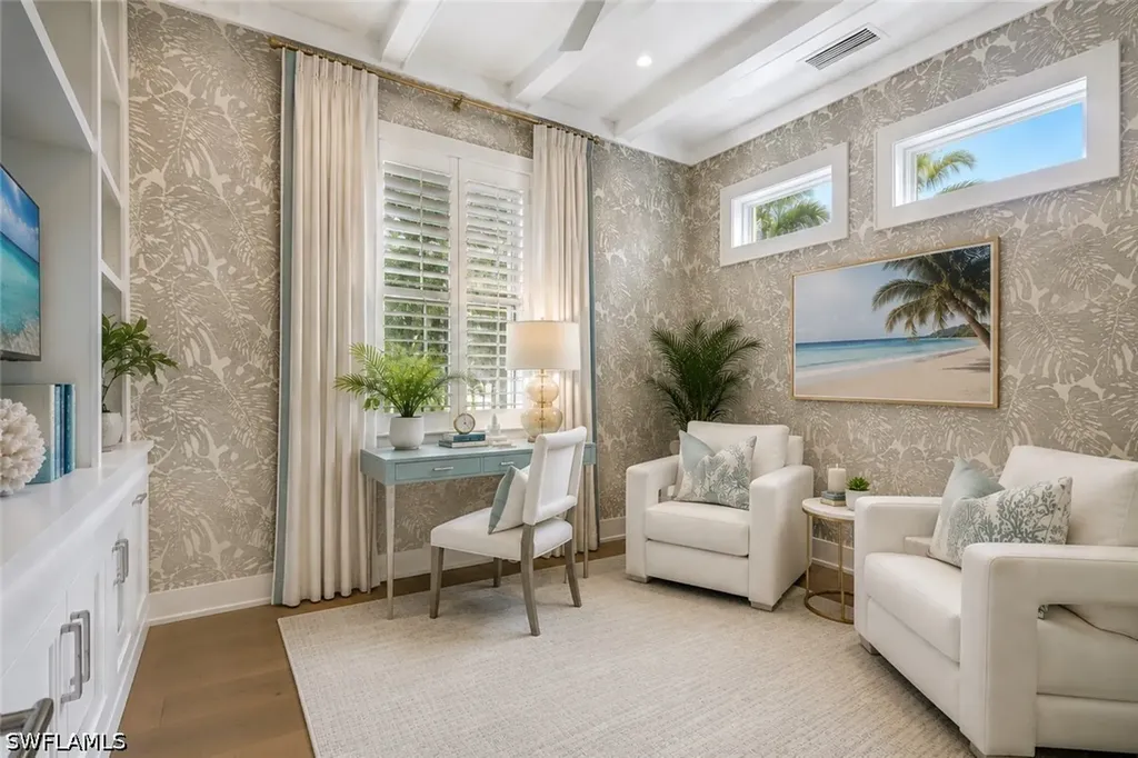 160 Broad Avenue S Naples FL 34102