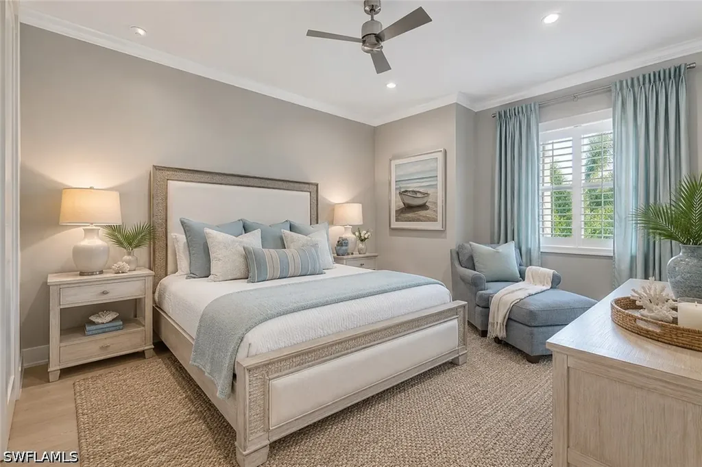 160 Broad Avenue S Naples FL 34102