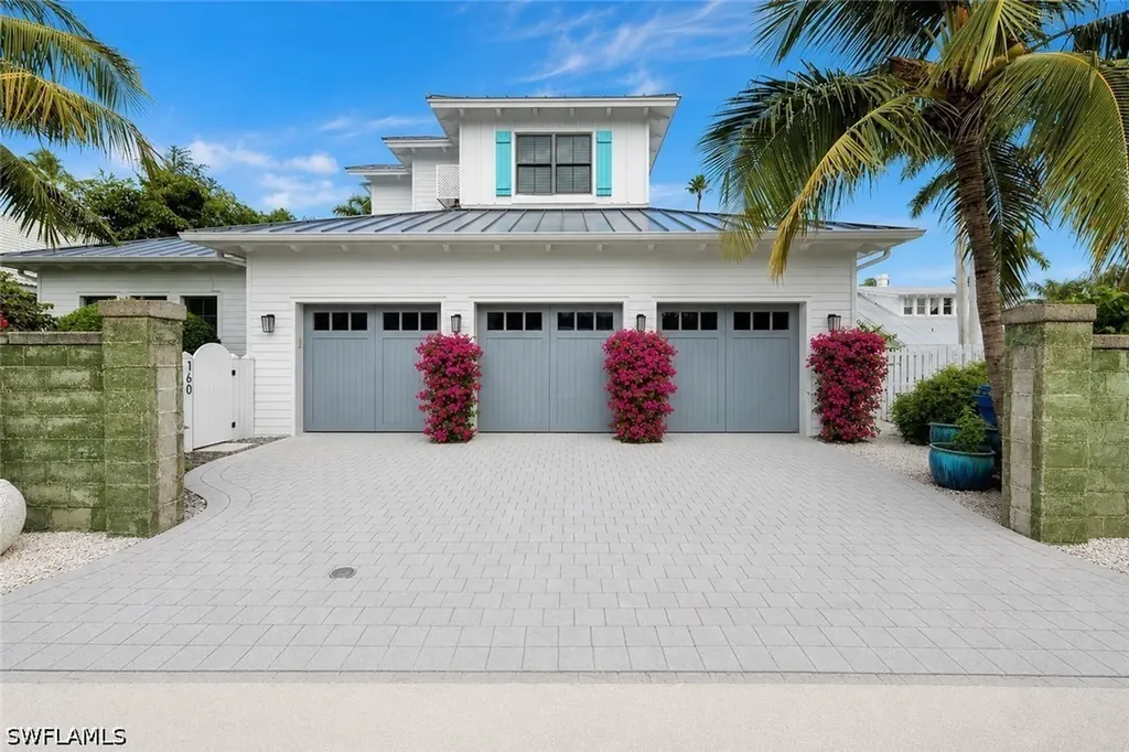 160 Broad Avenue S Naples FL 34102