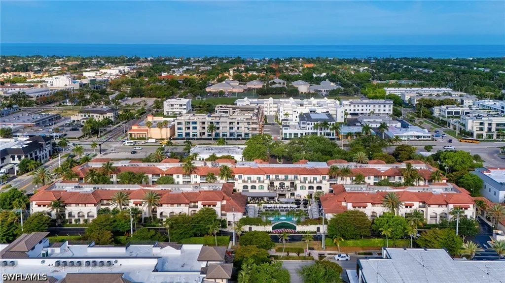 221 9th Street S Naples FL 34102