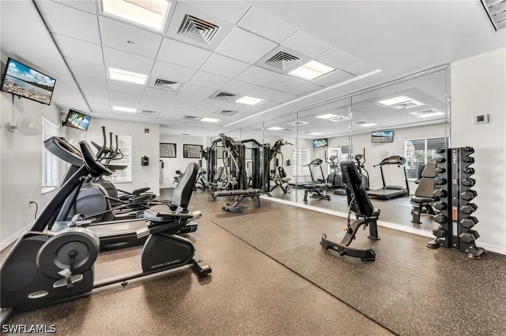 221 9th Street S Naples FL 34102
