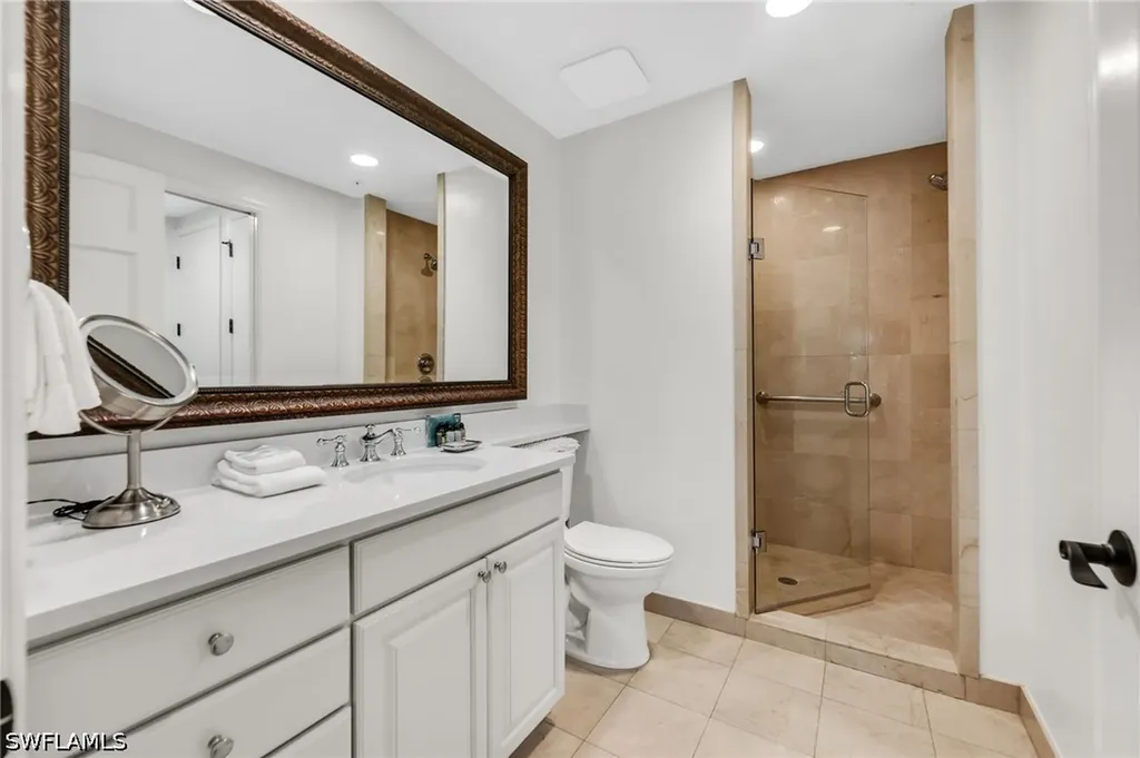 221 9th Street S Naples FL 34102