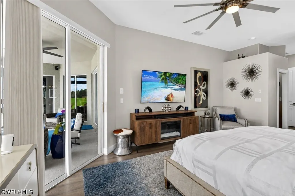 6040 Dogleg Drive Naples FL 34113
