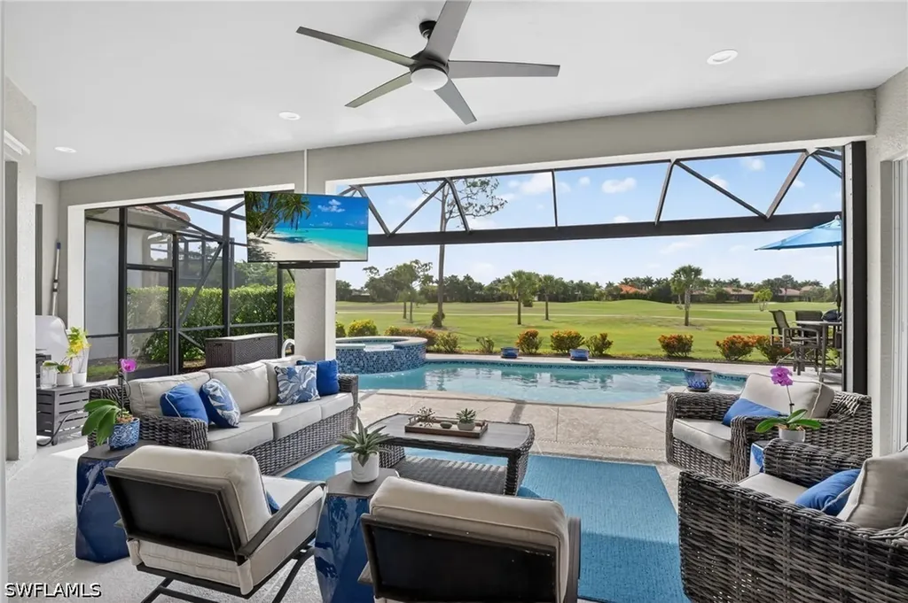 6040 Dogleg Drive Naples FL 34113