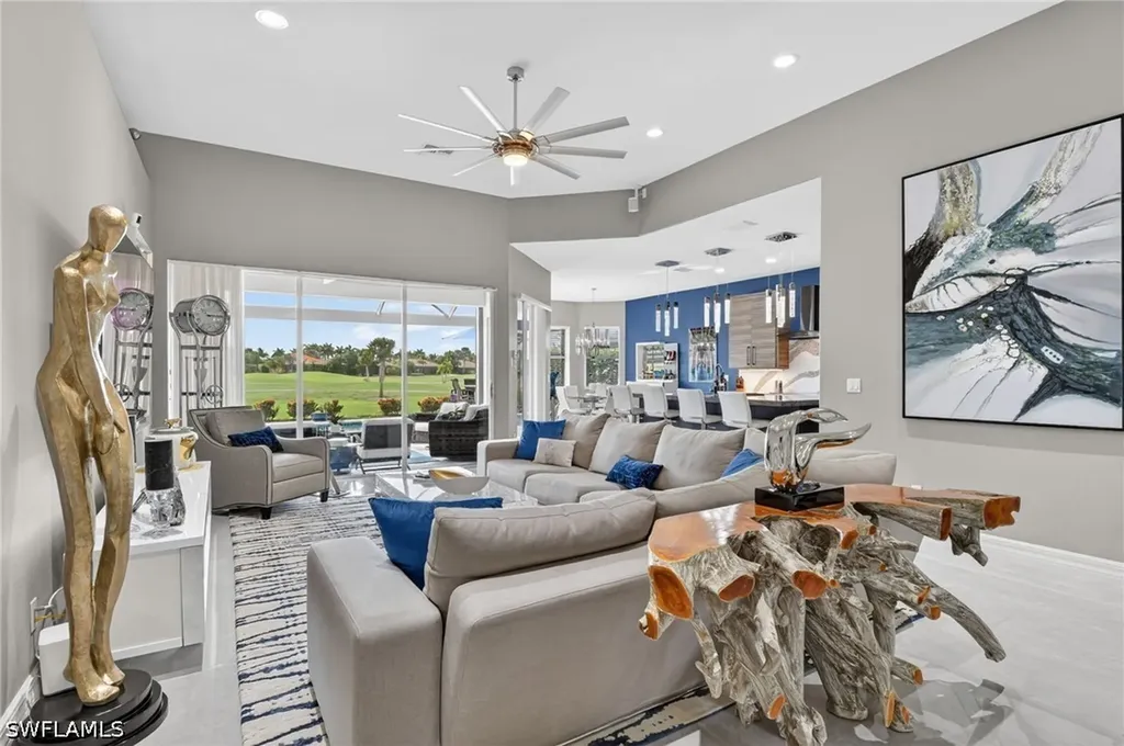 6040 Dogleg Drive Naples FL 34113