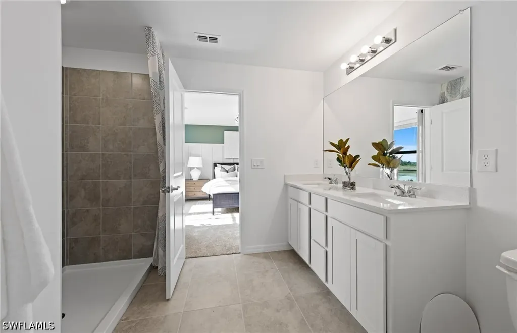 605 Oasis Lake Place Lehigh Acres FL 33974