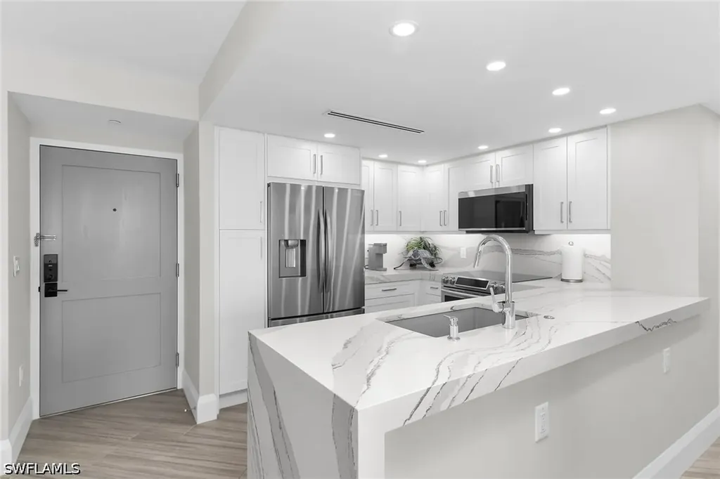 260 Seaview Court Marco Island FL 34145