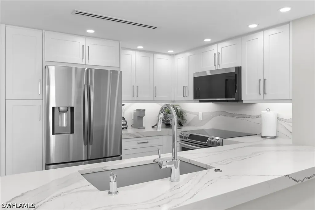 260 Seaview Court Marco Island FL 34145