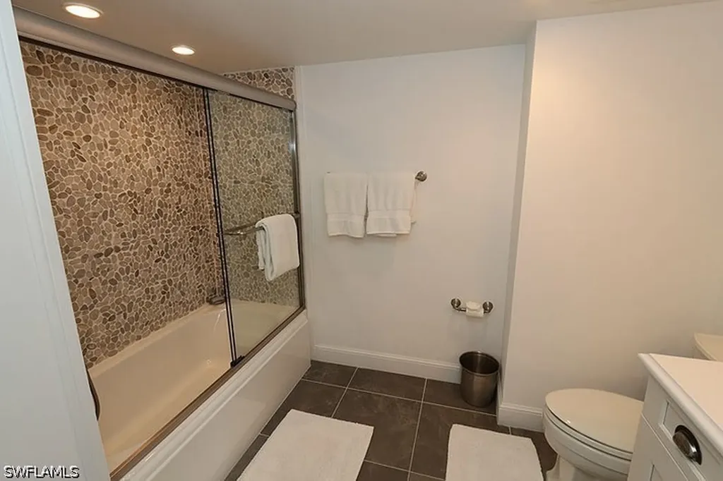 4041 Gulf Shore Boulevard N Naples FL 34103