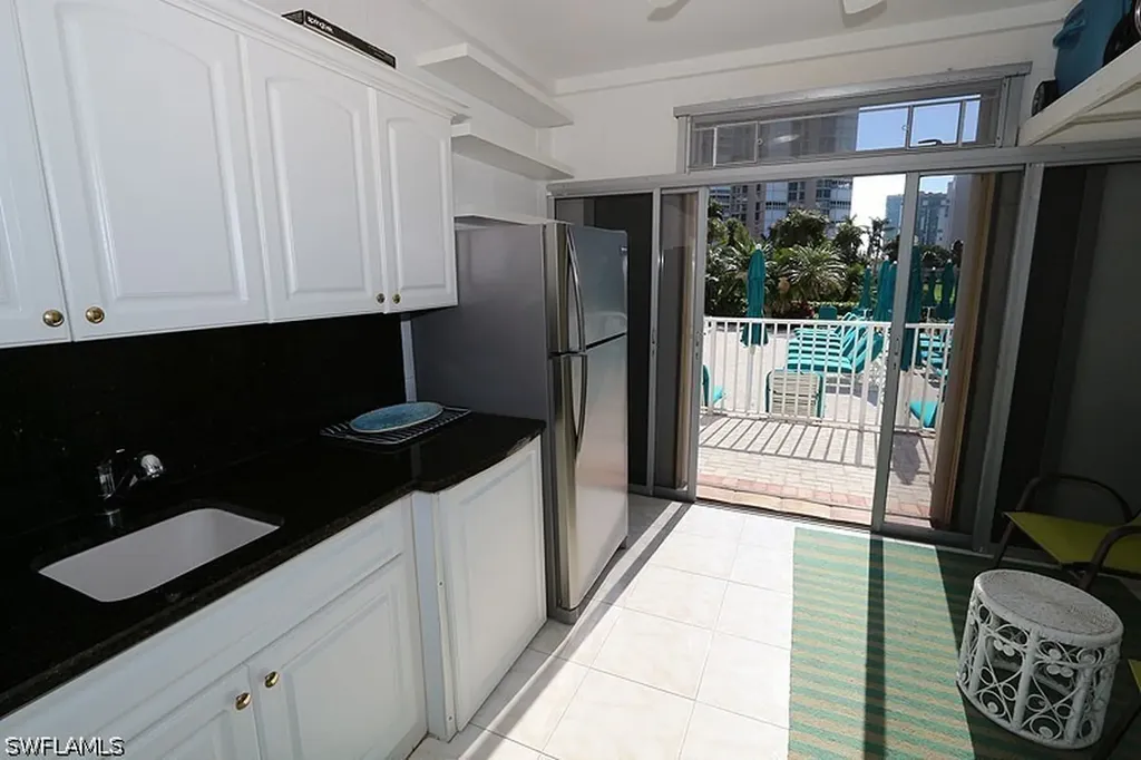 4041 Gulf Shore Boulevard N Naples FL 34103