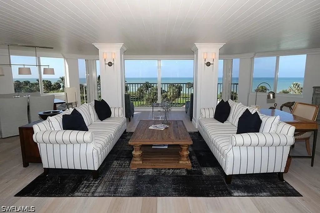 4041 Gulf Shore Boulevard N Naples FL 34103