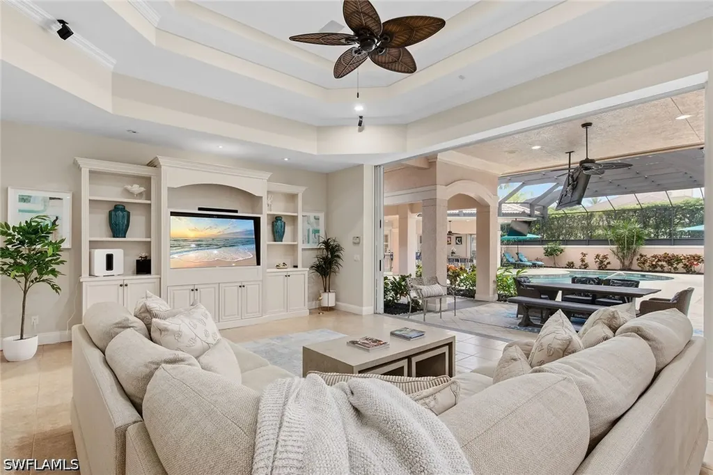4661 Idylwood Lane Naples FL 34119