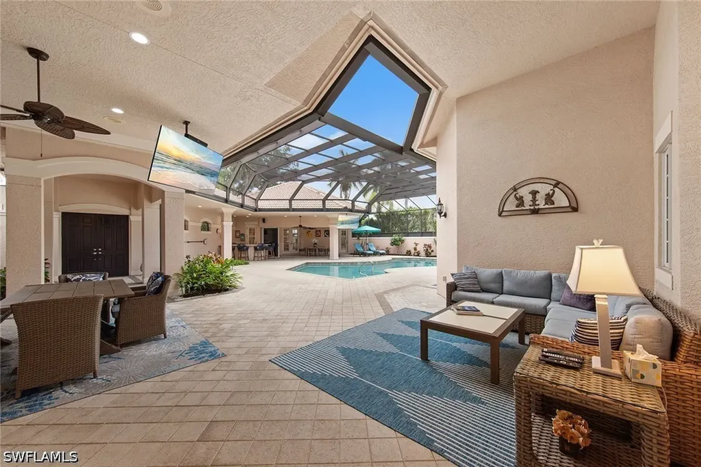 4661 Idylwood Lane Naples FL 34119