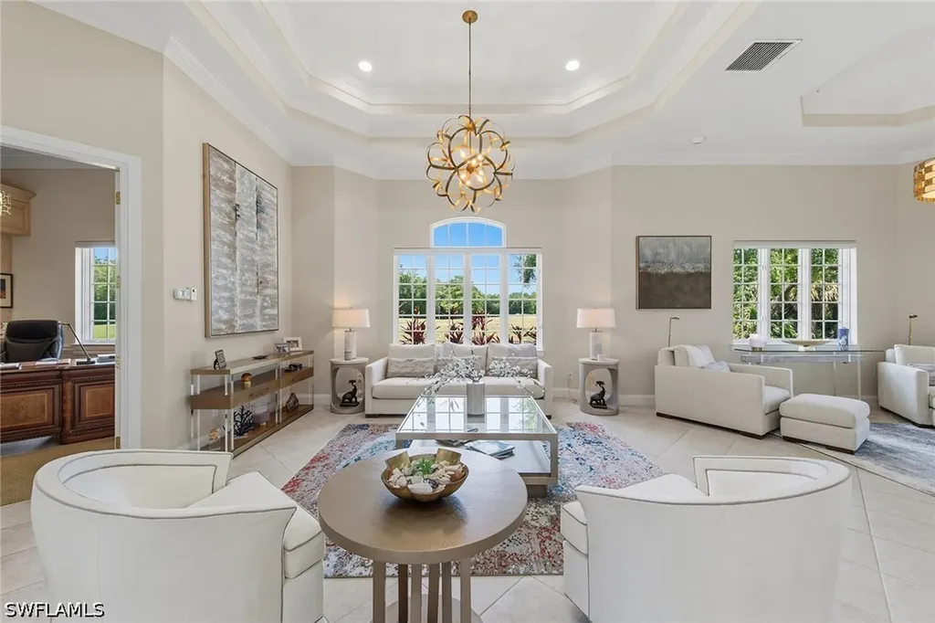 4661 Idylwood Lane Naples FL 34119