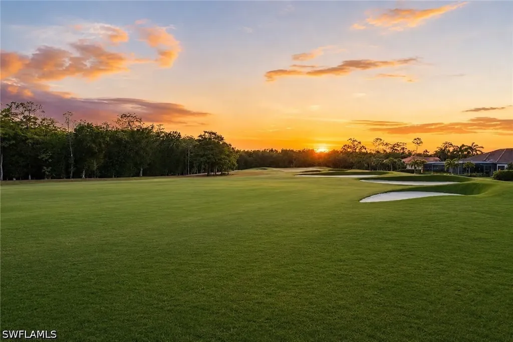 4661 Idylwood Lane Naples FL 34119