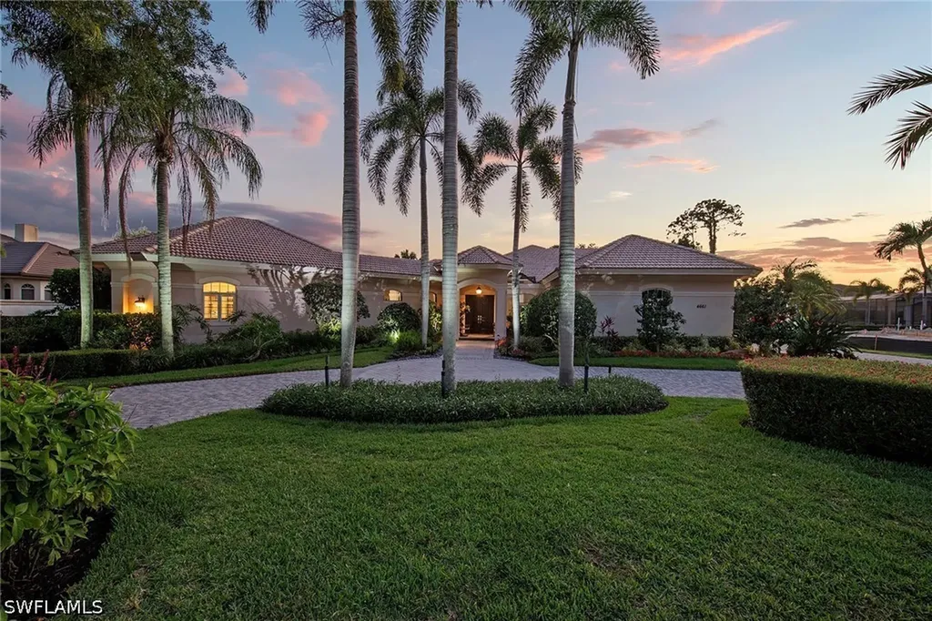4661 Idylwood Lane Naples FL 34119