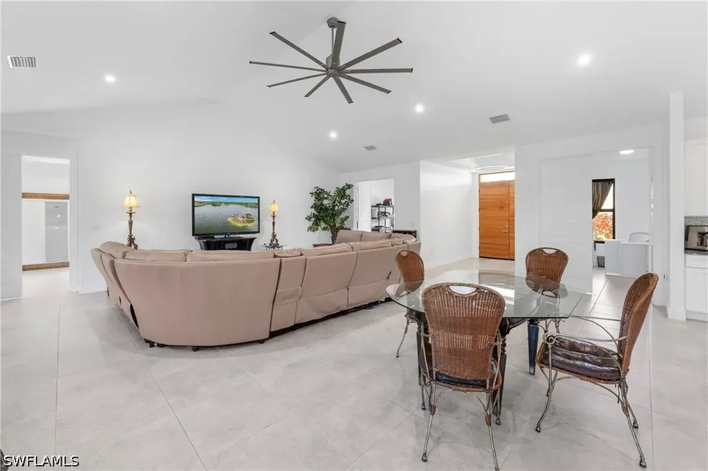 18355 Fairmont Drive Naples FL 34114