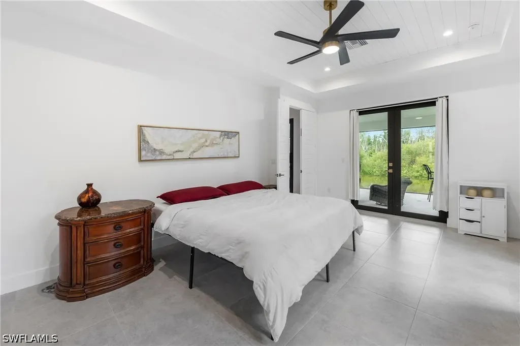 18355 Fairmont Drive Naples FL 34114
