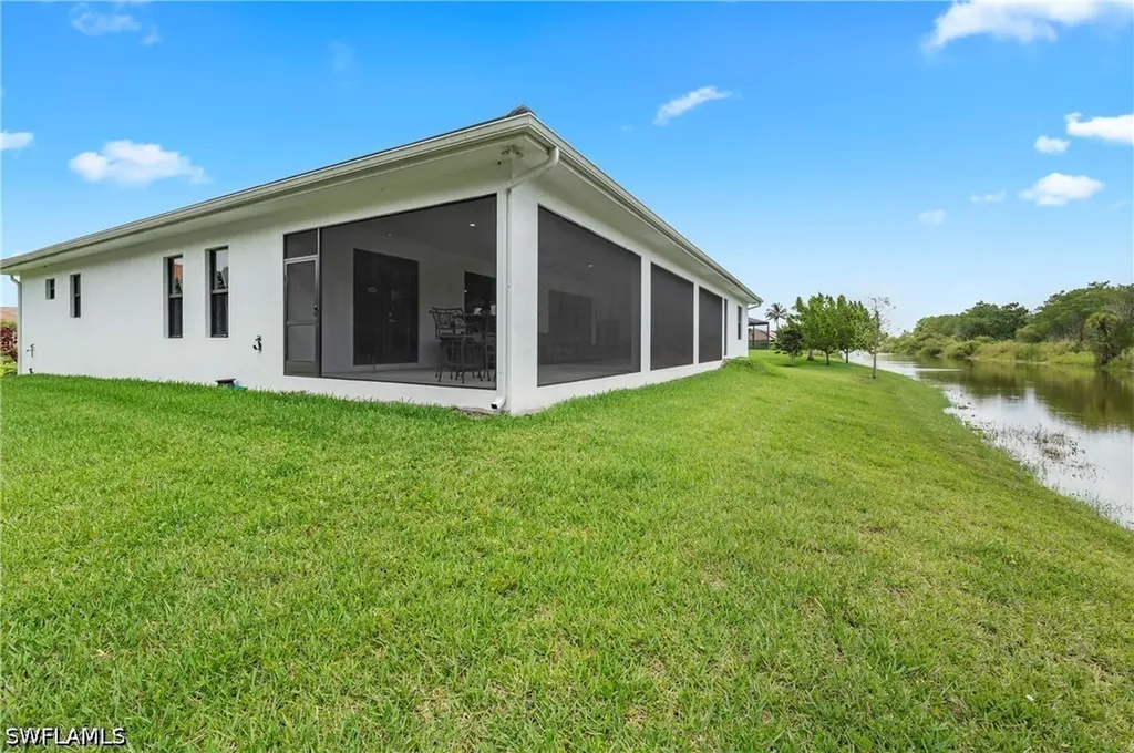 18355 Fairmont Drive Naples FL 34114