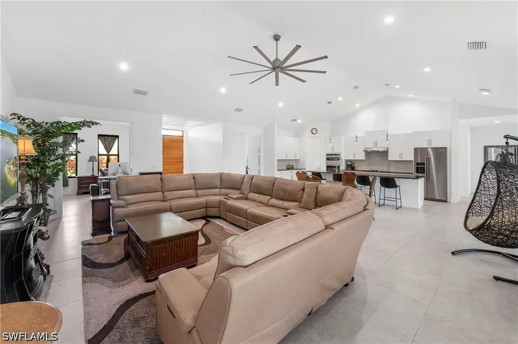 18355 Fairmont Drive Naples FL 34114