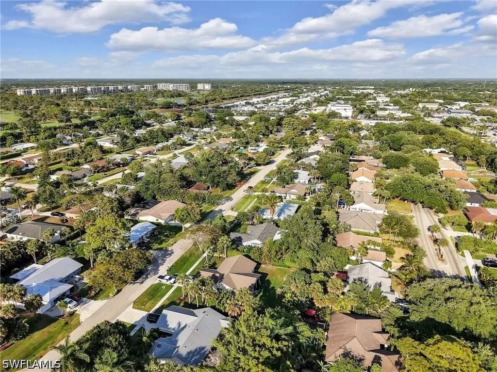 2554 Outrigger Lane Naples FL 34104