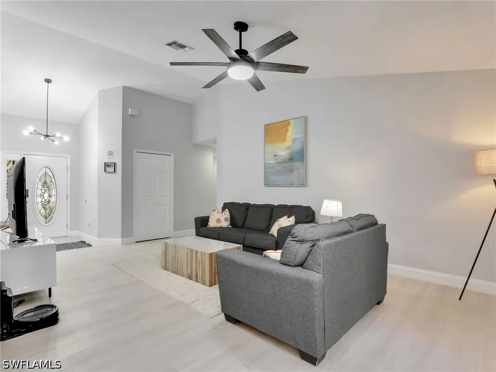 2554 Outrigger Lane Naples FL 34104
