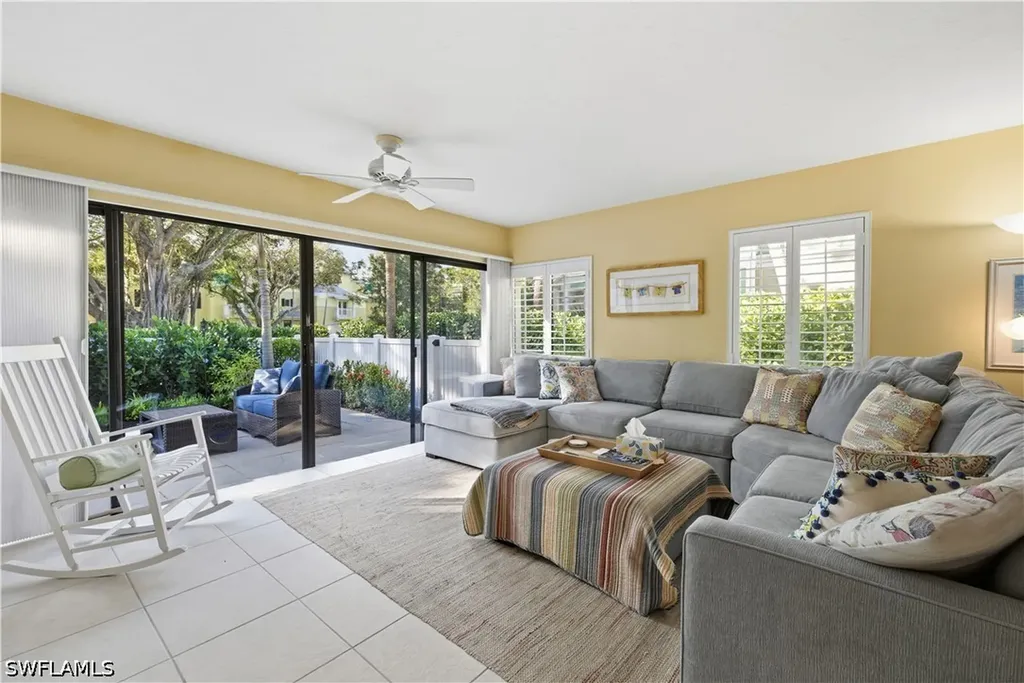 341 3rd Avenue S Naples FL 34102