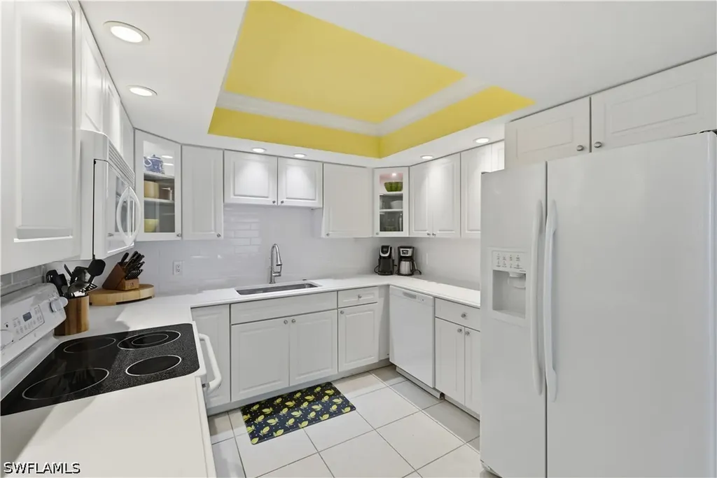 341 3rd Avenue S Naples FL 34102