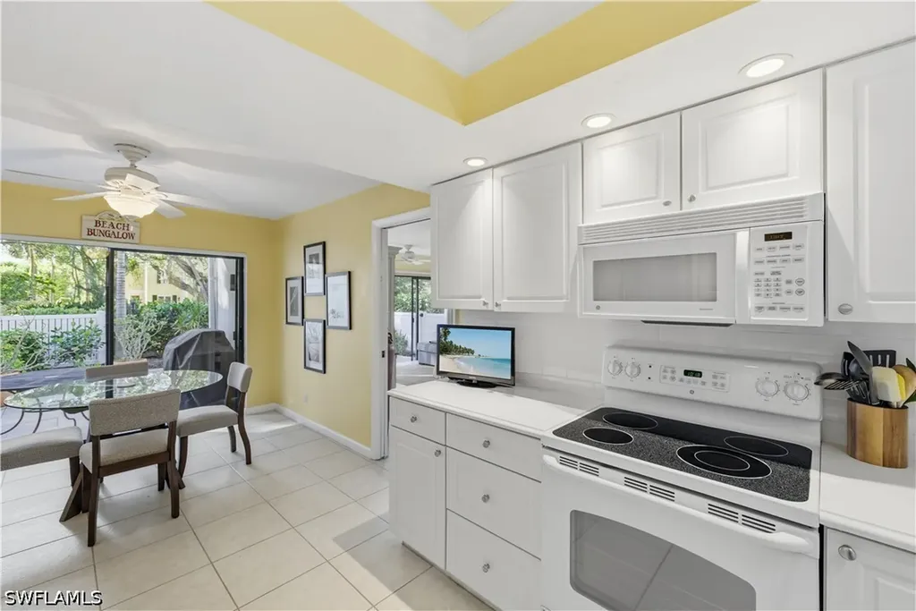 341 3rd Avenue S Naples FL 34102