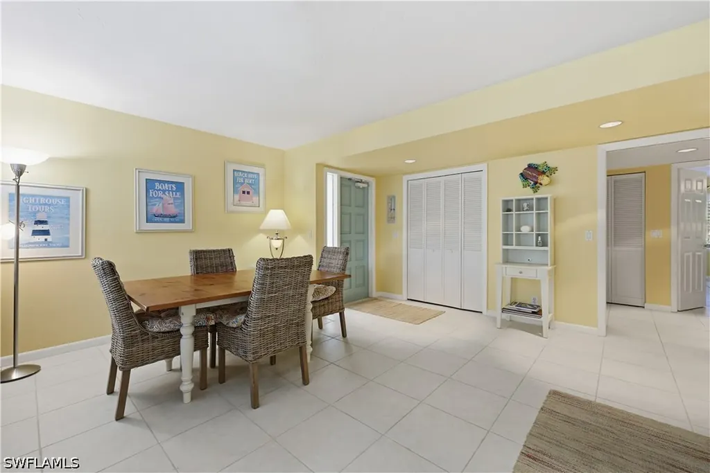 341 3rd Avenue S Naples FL 34102