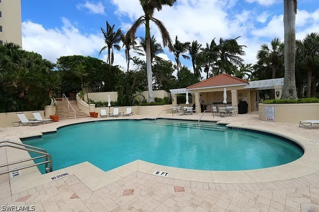 8990 Bay Colony Drive Naples FL 34108