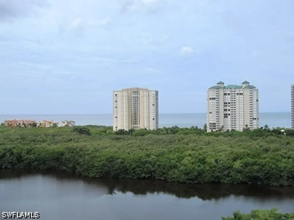 8990 Bay Colony Drive Naples FL 34108