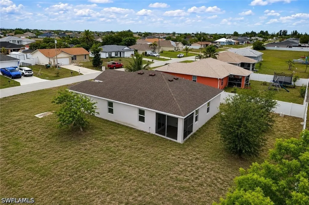 2220 NE 5th Avenue Cape Coral FL 33909